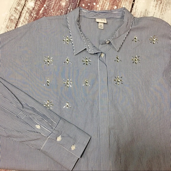 A New Day Striped Rhinestone Button Down Top - Picture 2 of 8